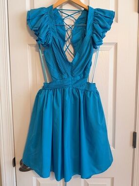 DO + BE Bright Blur Ruffled V-Back Fit & Flare Dress